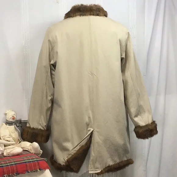 🌲 Denim&Co Faux Fur Lining Button Front with Pockets Denim Coat - Picture 6 of 11